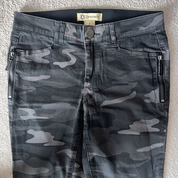 Democracy Women’s Ab Technology Camouflage Jegging Jeans! - Picture 5 of 12